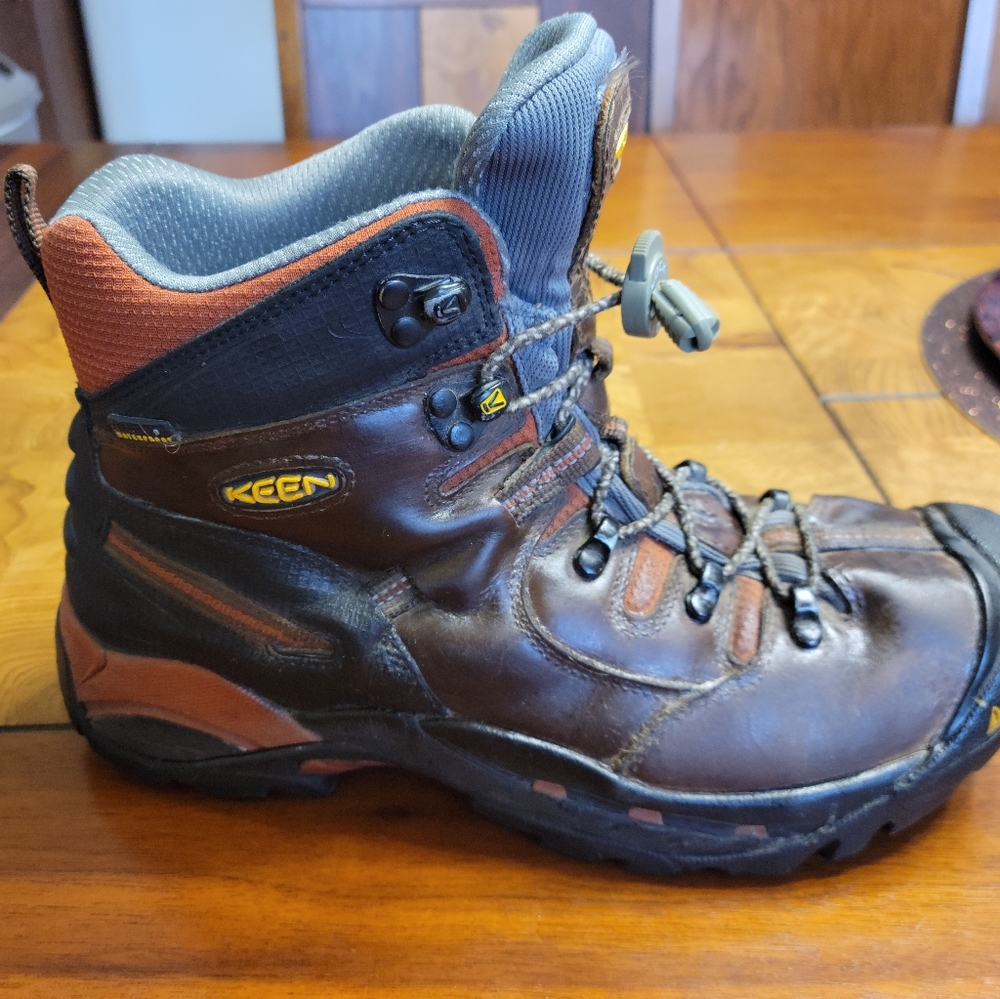 KEEN Pittsburgh Soft Toe Work/Hiking Boots Size 9 Bombay Brown